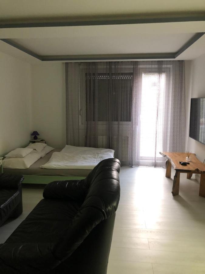 Bezso Apartman Hajdúszoboszló 外观 照片