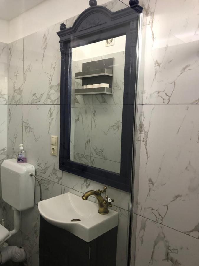 Bezso Apartman Hajdúszoboszló 外观 照片